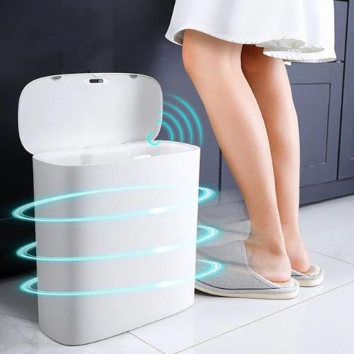 Bathroom Smart Trash Bin